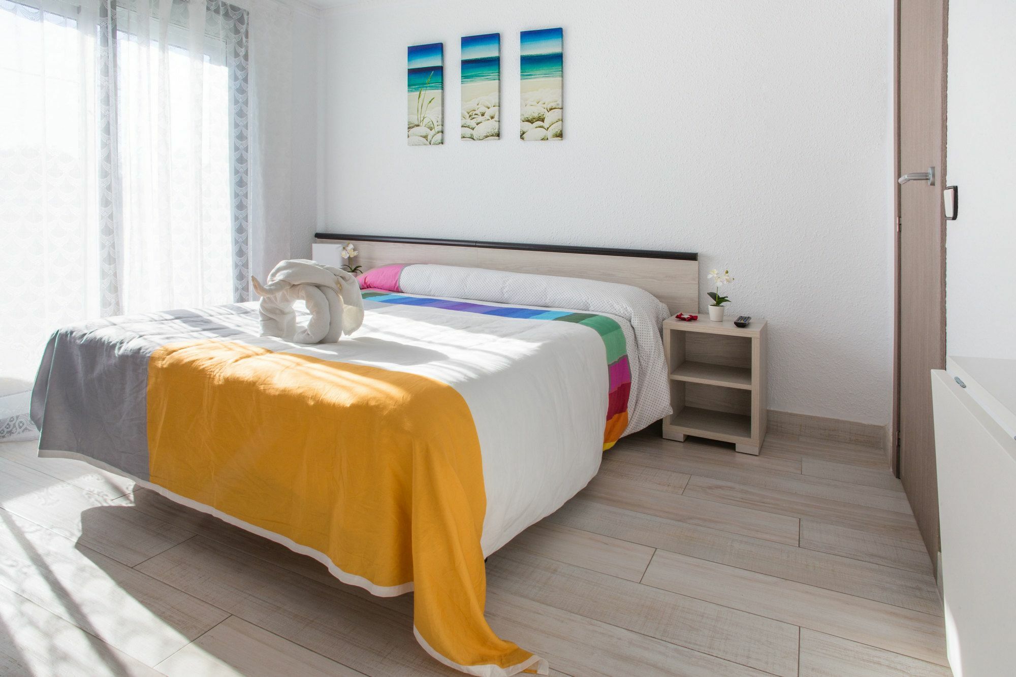 Hostal Pardo Miami Playa Exterior photo